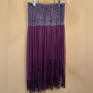 Polyester skirt full